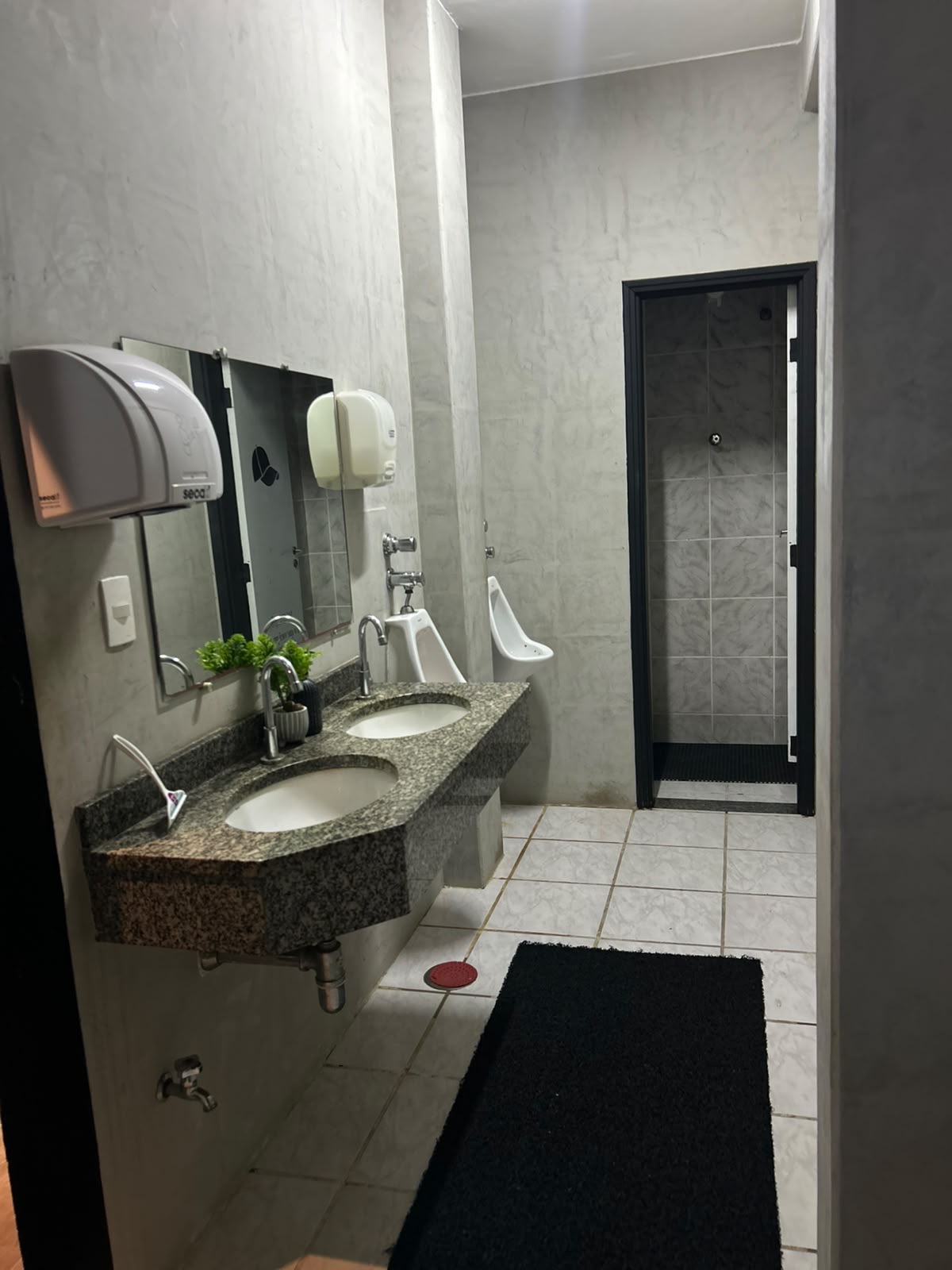 Banheiro feminino